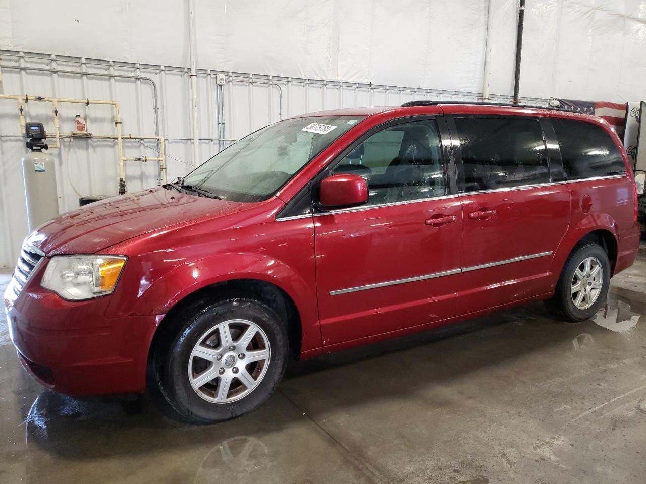 2010 CHRYSLER TOWN & COUNTRY TOURING PLUS