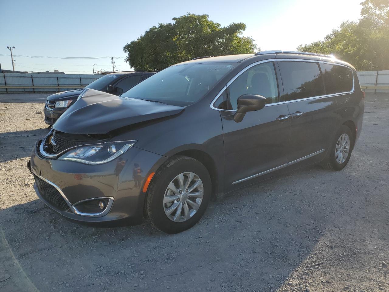 2019 CHRYSLER PACIFICA TOURING L