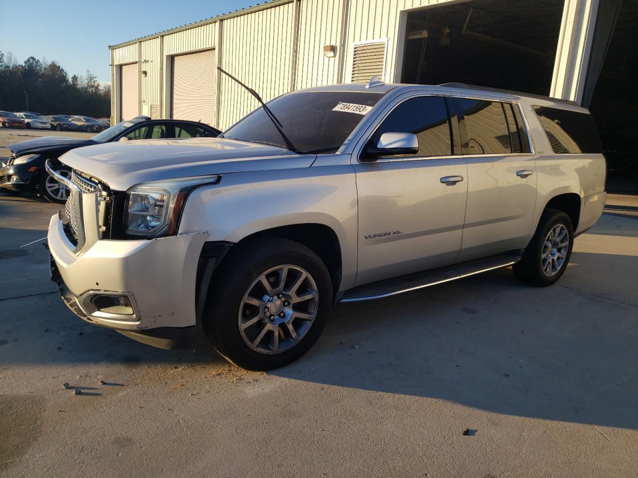 2016 GMC YUKON XL C1500 SLE