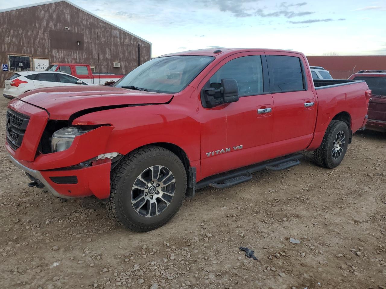 2021 NISSAN TITAN SV