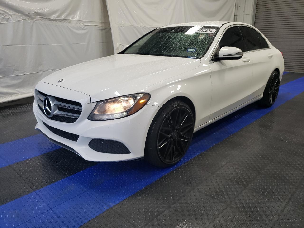 2016 MERCEDES-BENZ C 300