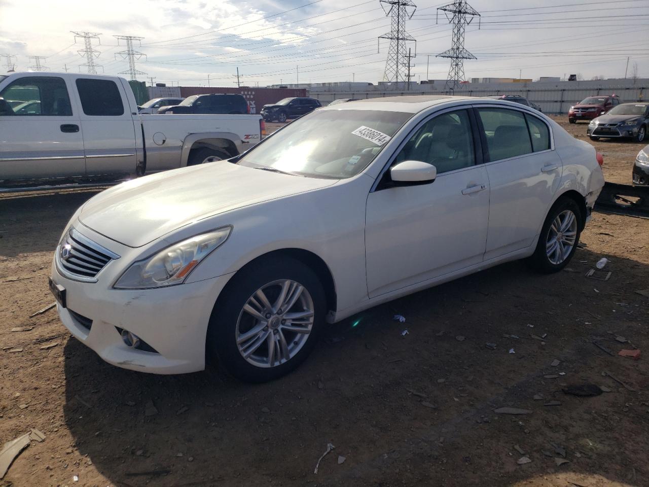 2011 INFINITI G37