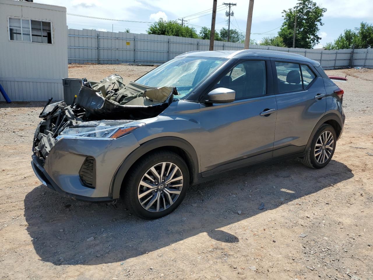 2021 NISSAN KICKS SV