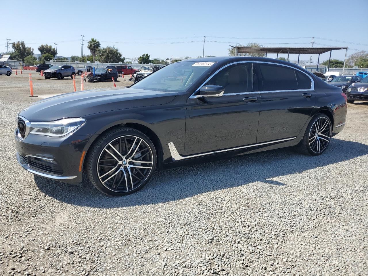 2018 BMW 750 XI