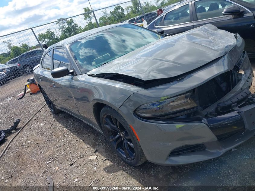 2017 DODGE CHARGER SE RWD