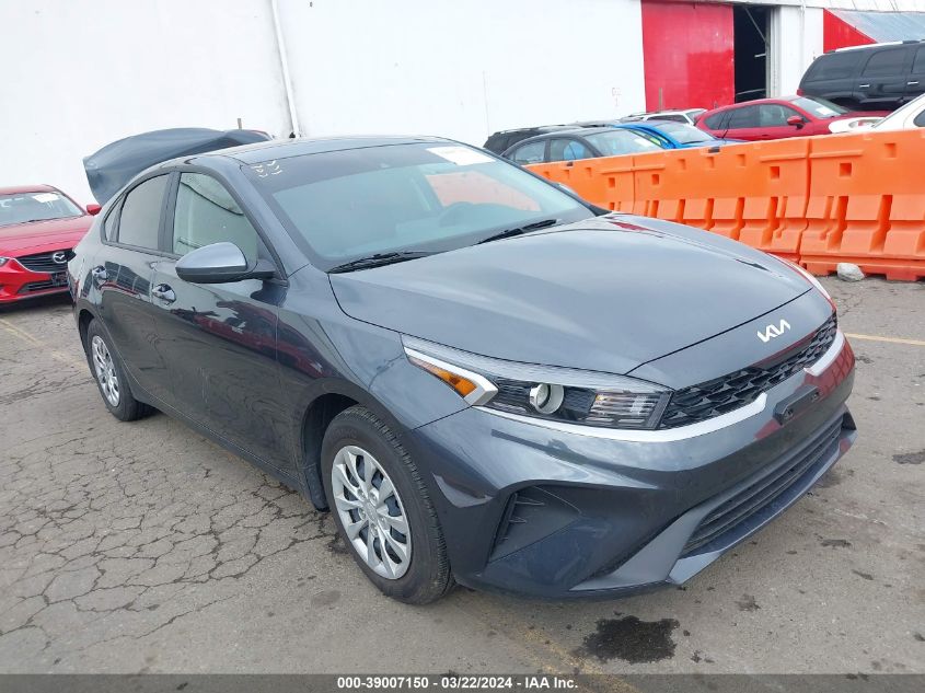 2023 KIA FORTE LX