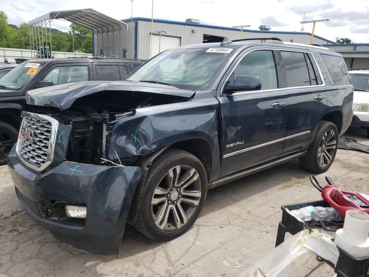 2019 GMC YUKON DENALI