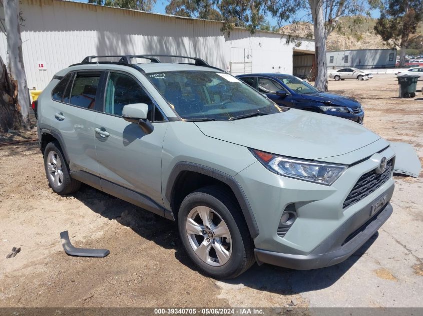 2021 TOYOTA RAV4 XLE