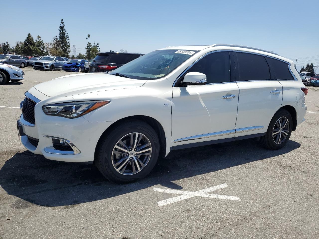 2019 INFINITI QX60 LUXE