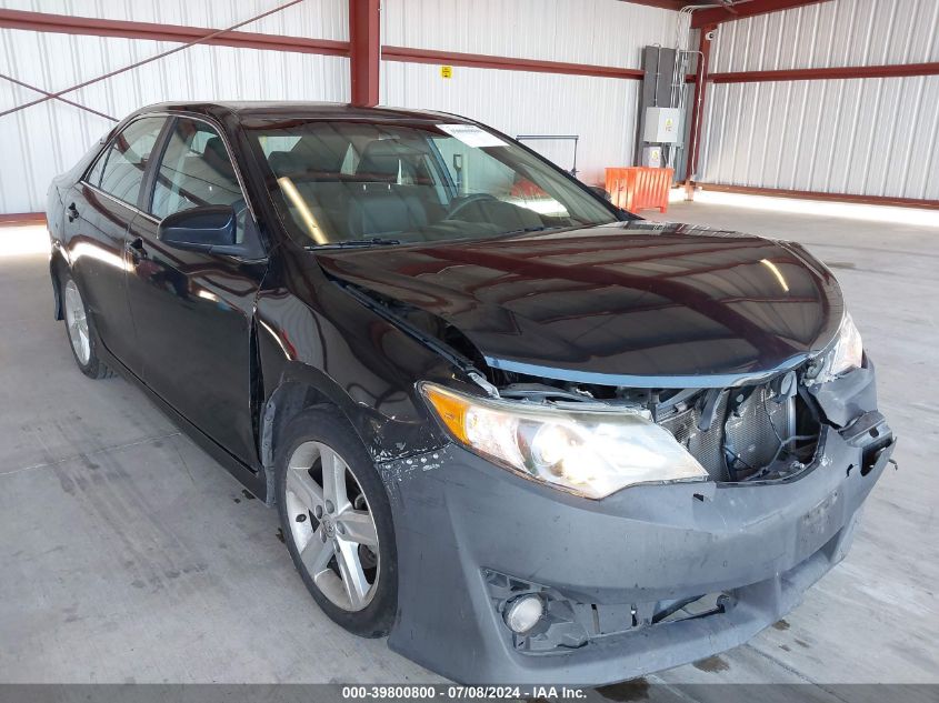 2013 TOYOTA CAMRY SE