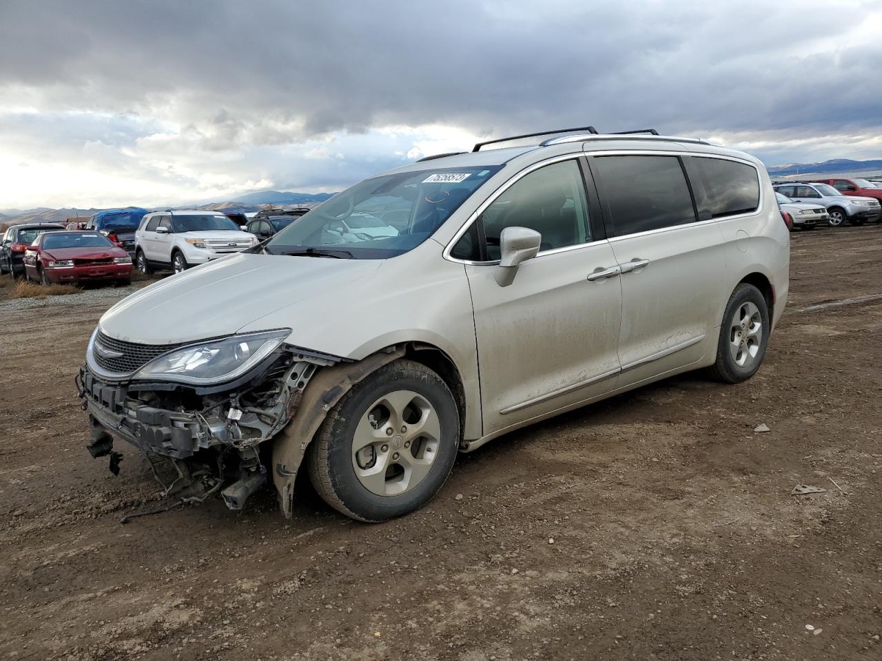 2017 CHRYSLER PACIFICA TOURING L PLUS