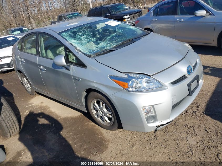 2011 TOYOTA PRIUS