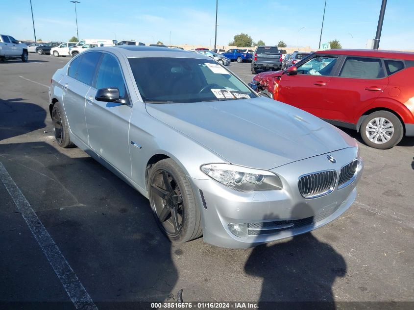 2011 BMW 528I