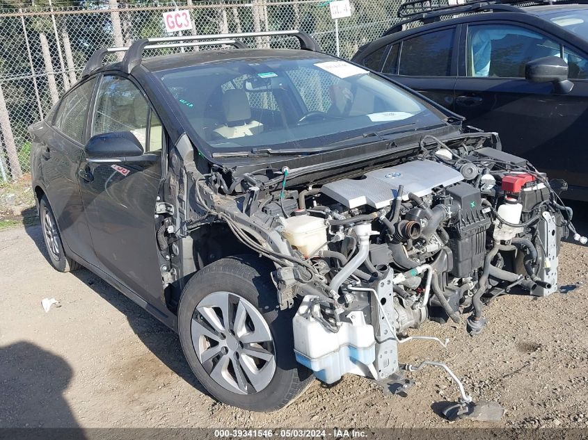 2016 TOYOTA PRIUS FOUR