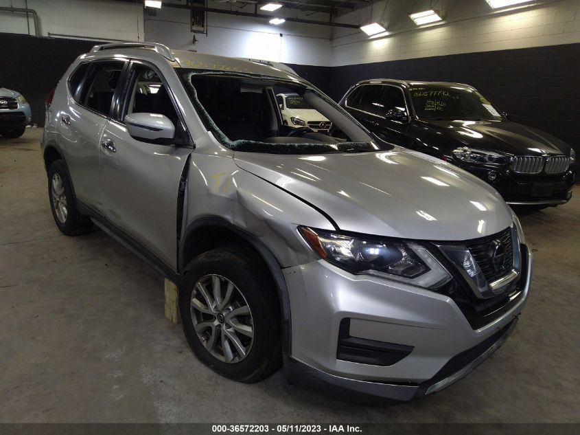 2018 NISSAN ROGUE SV