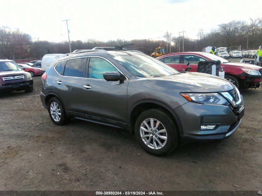 2017 NISSAN ROGUE SV