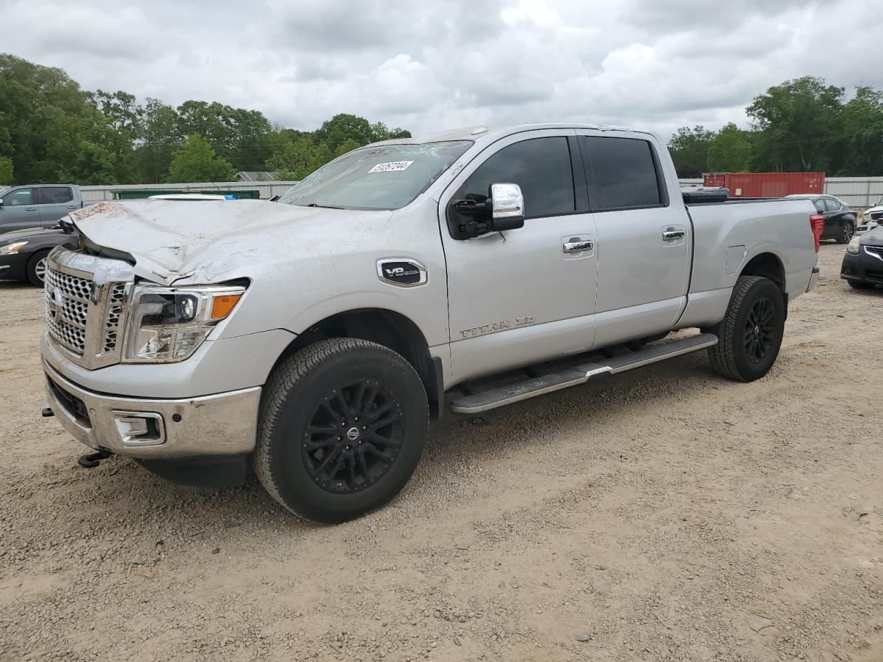 2017 NISSAN TITAN XD SL