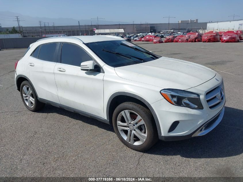 2016 MERCEDES-BENZ GLA 250