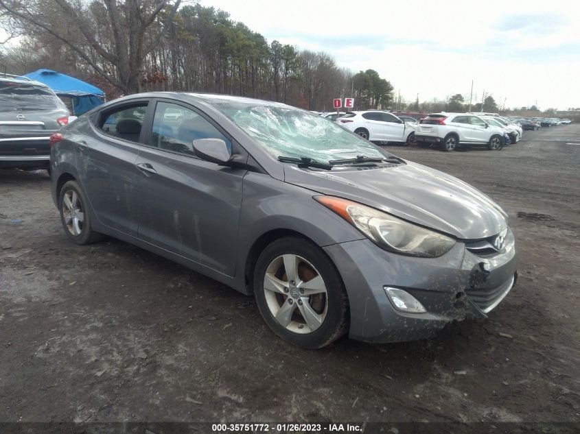 2013 HYUNDAI ELANTRA GLS