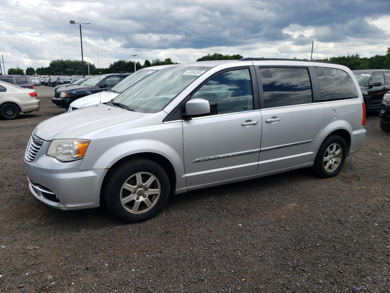 2011 CHRYSLER TOWN & COUNTRY TOURING