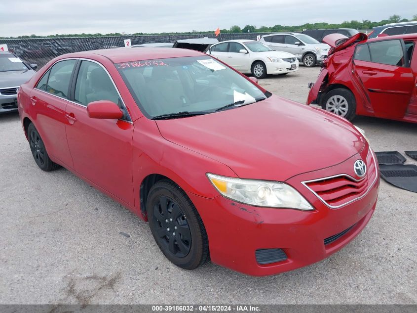 2011 TOYOTA CAMRY LE