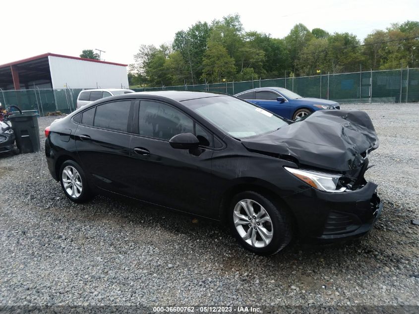 2019 CHEVROLET CRUZE LS