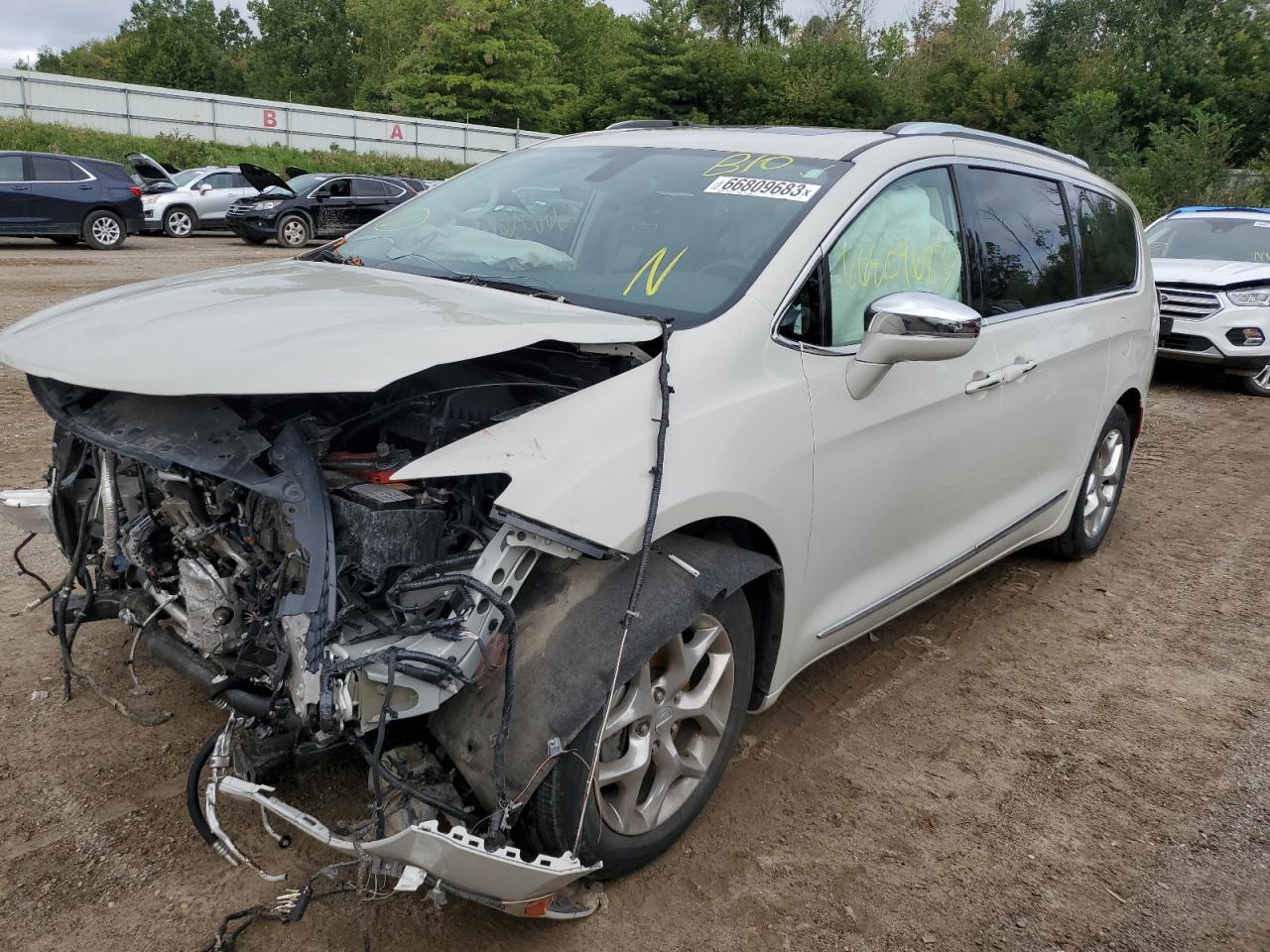 2020 CHRYSLER PACIFICA LIMITED