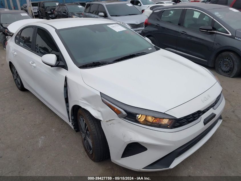 2023 KIA FORTE LXS