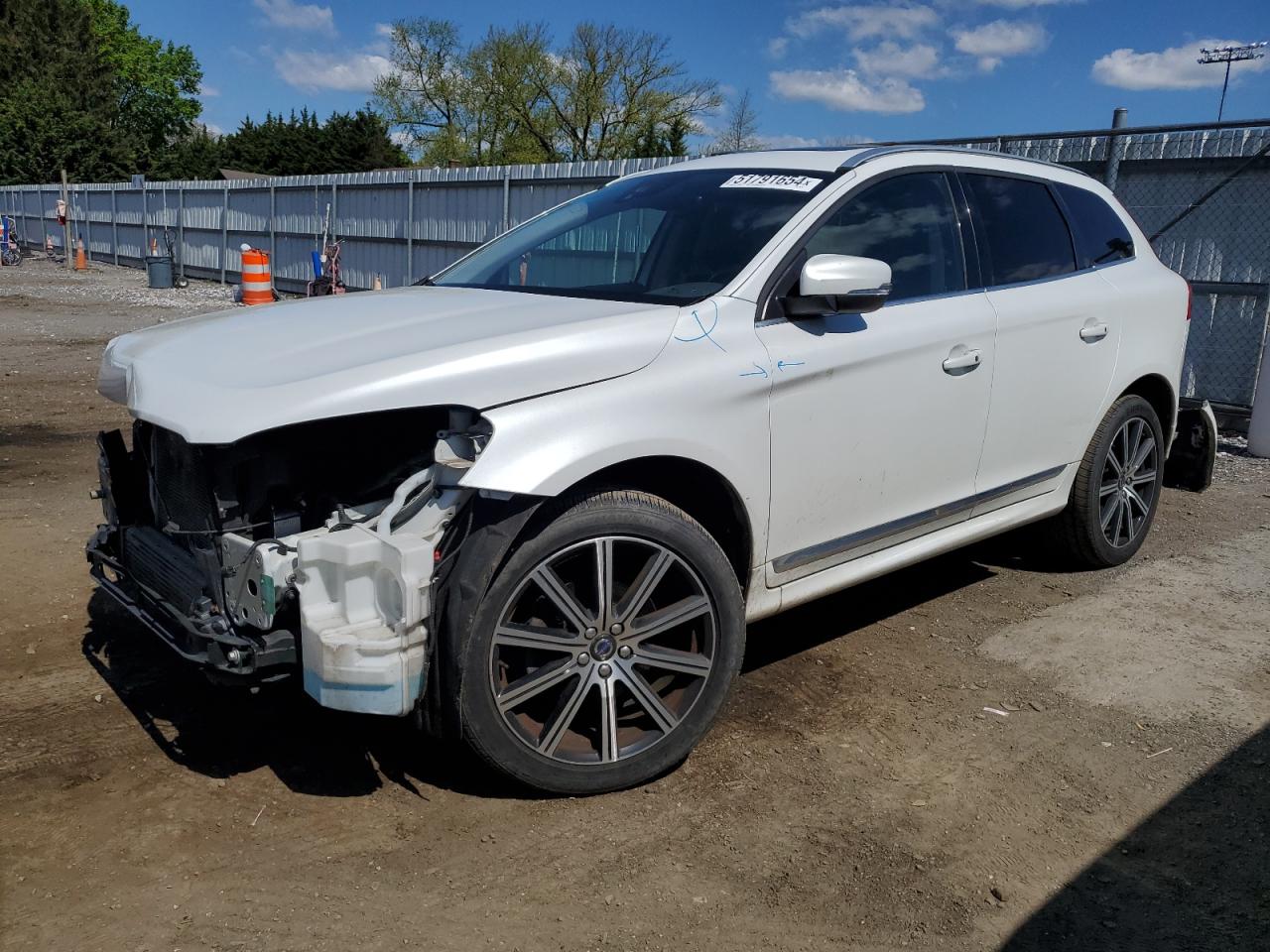 2016 VOLVO XC60 T5 PREMIER