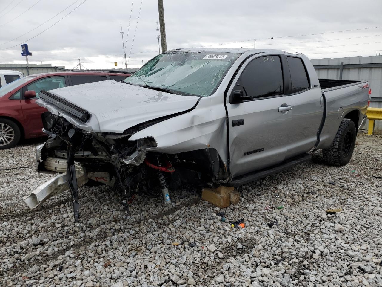 2018 TOYOTA TUNDRA DOUBLE CAB SR/SR5