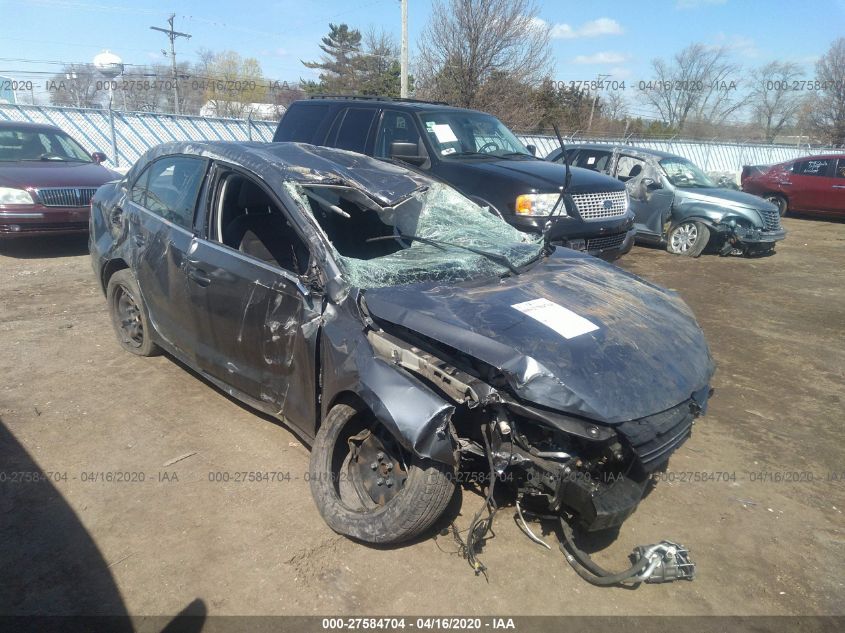 2013 VOLKSWAGEN JETTA 2.5L SE