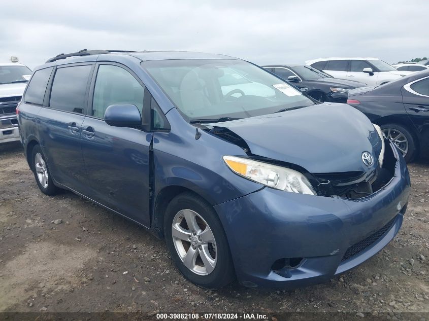 2013 TOYOTA SIENNA LE V6 8 PASSENGER