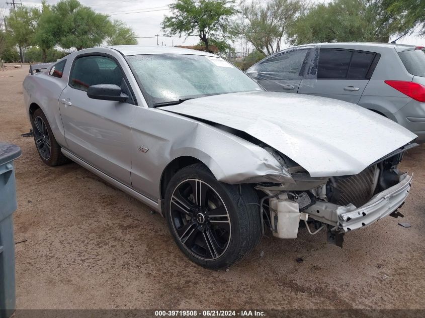 2013 FORD MUSTANG V6