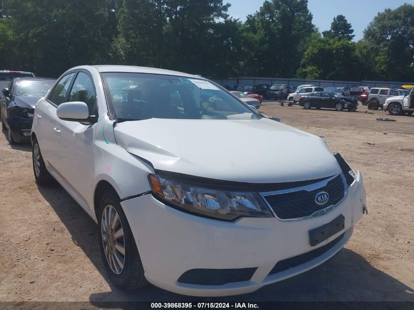 2013 KIA FORTE LX