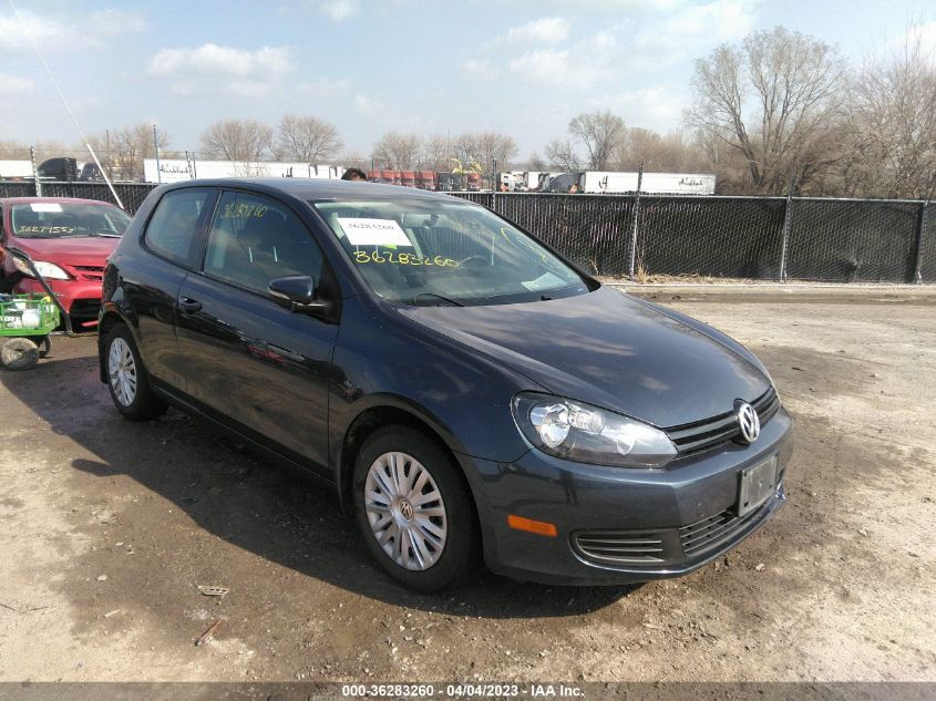 2013 VOLKSWAGEN GOLF 2.5L 2-DOOR