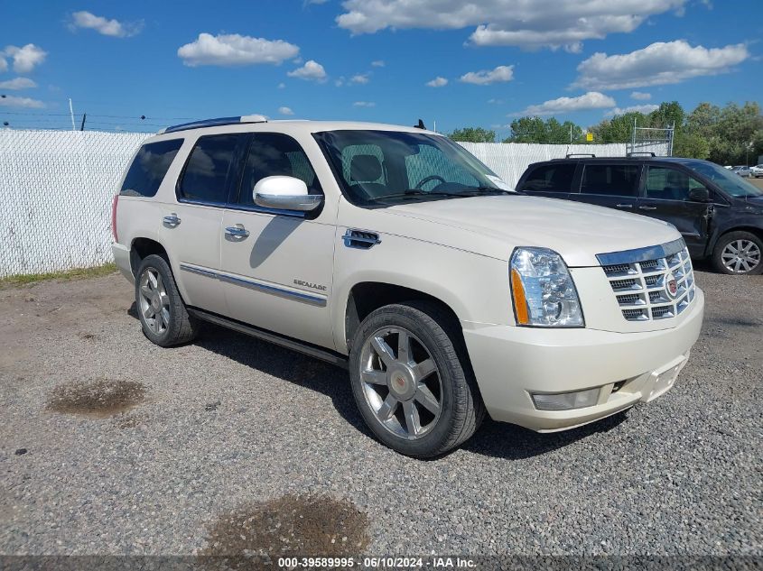 2014 CADILLAC ESCALADE LUXURY