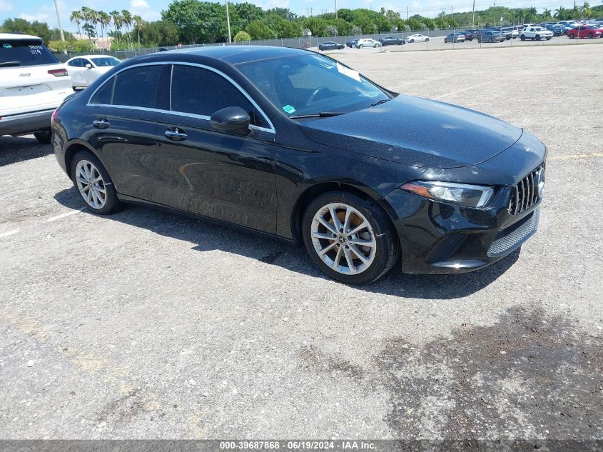 2020 MERCEDES-BENZ A 220