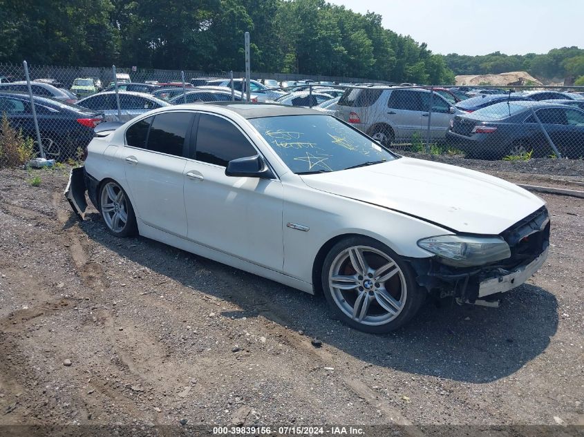 2011 BMW 528I