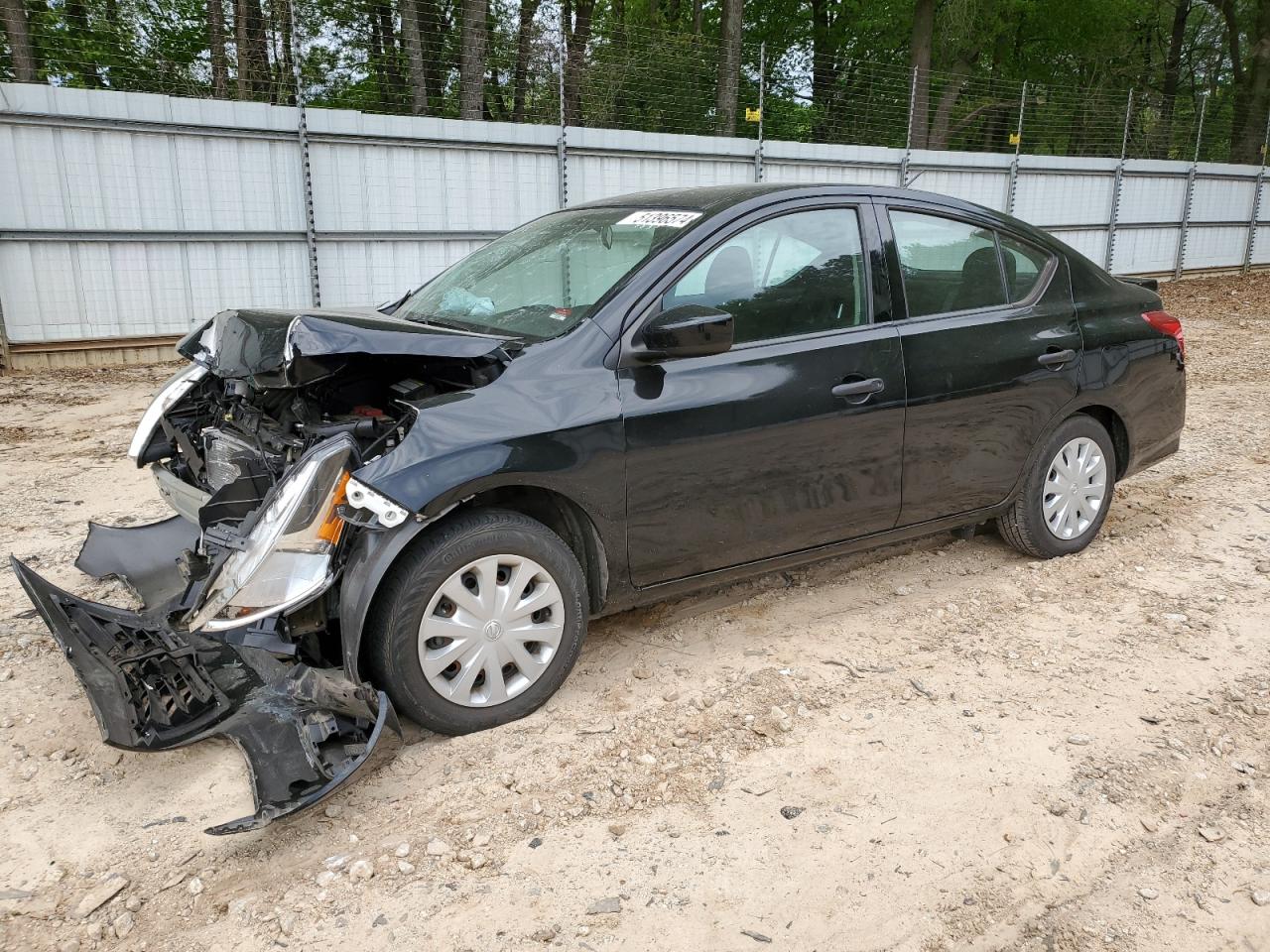 2019 NISSAN VERSA S