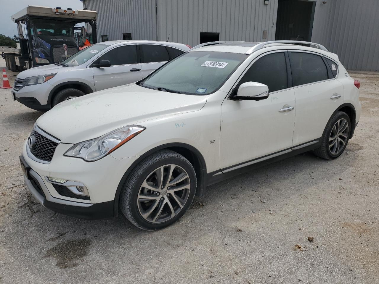 2017 INFINITI QX50