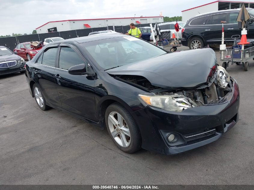 2012 TOYOTA CAMRY SE