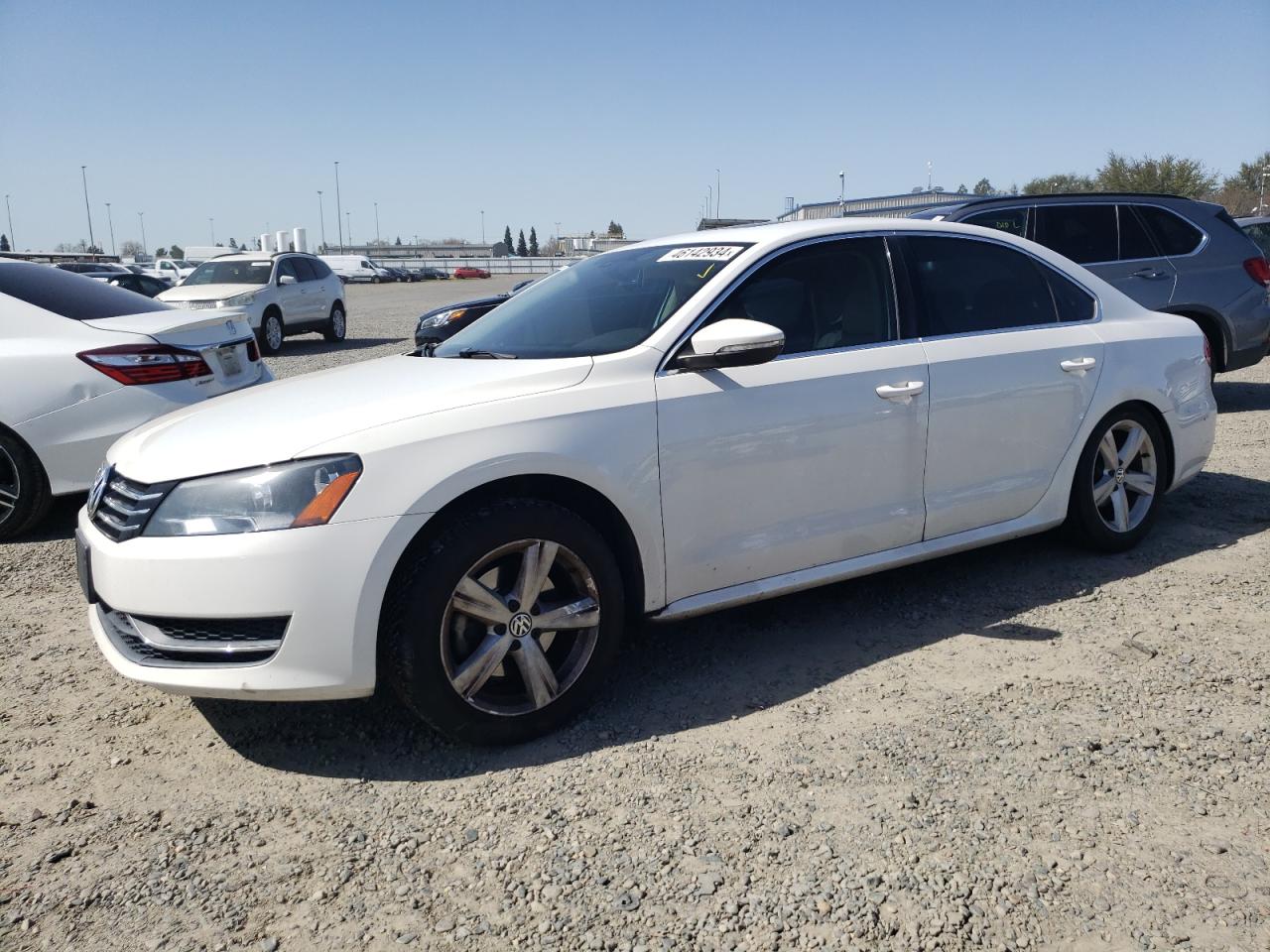 2012 VOLKSWAGEN PASSAT SE