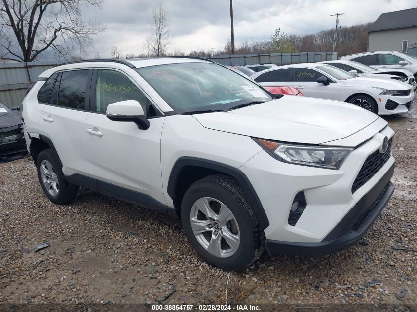 2020 TOYOTA RAV4 XLE