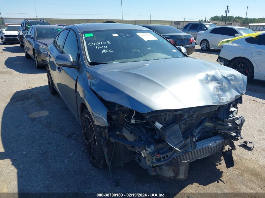 2017 VOLVO S60 T5 DYNAMIC