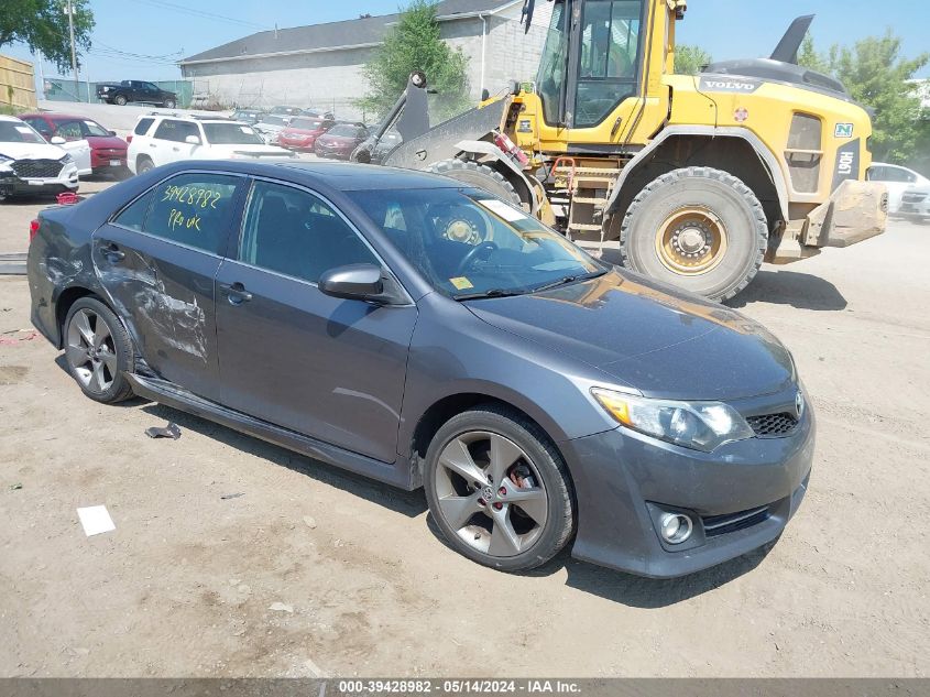 2014 TOYOTA CAMRY SE SPORT