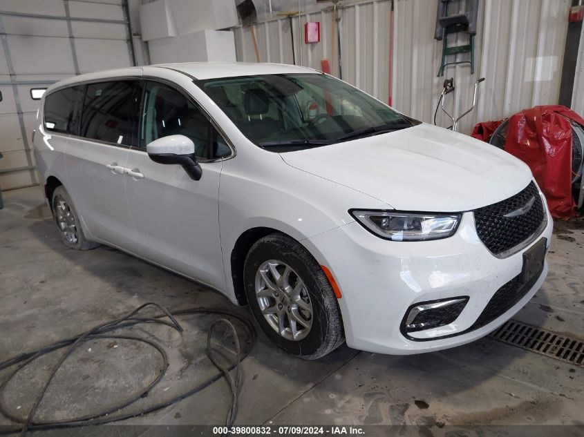 2023 CHRYSLER PACIFICA TOURING L