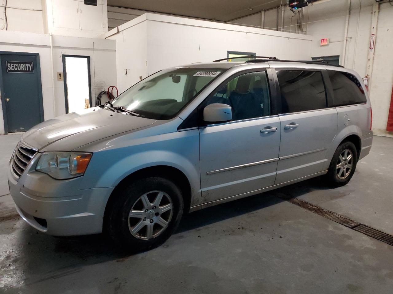 2010 CHRYSLER TOWN & COUNTRY TOURING