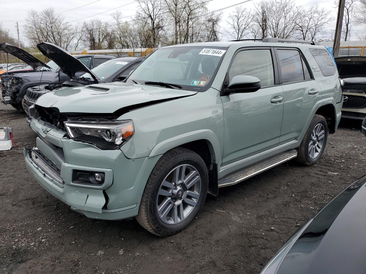 2023 TOYOTA 4RUNNER SE