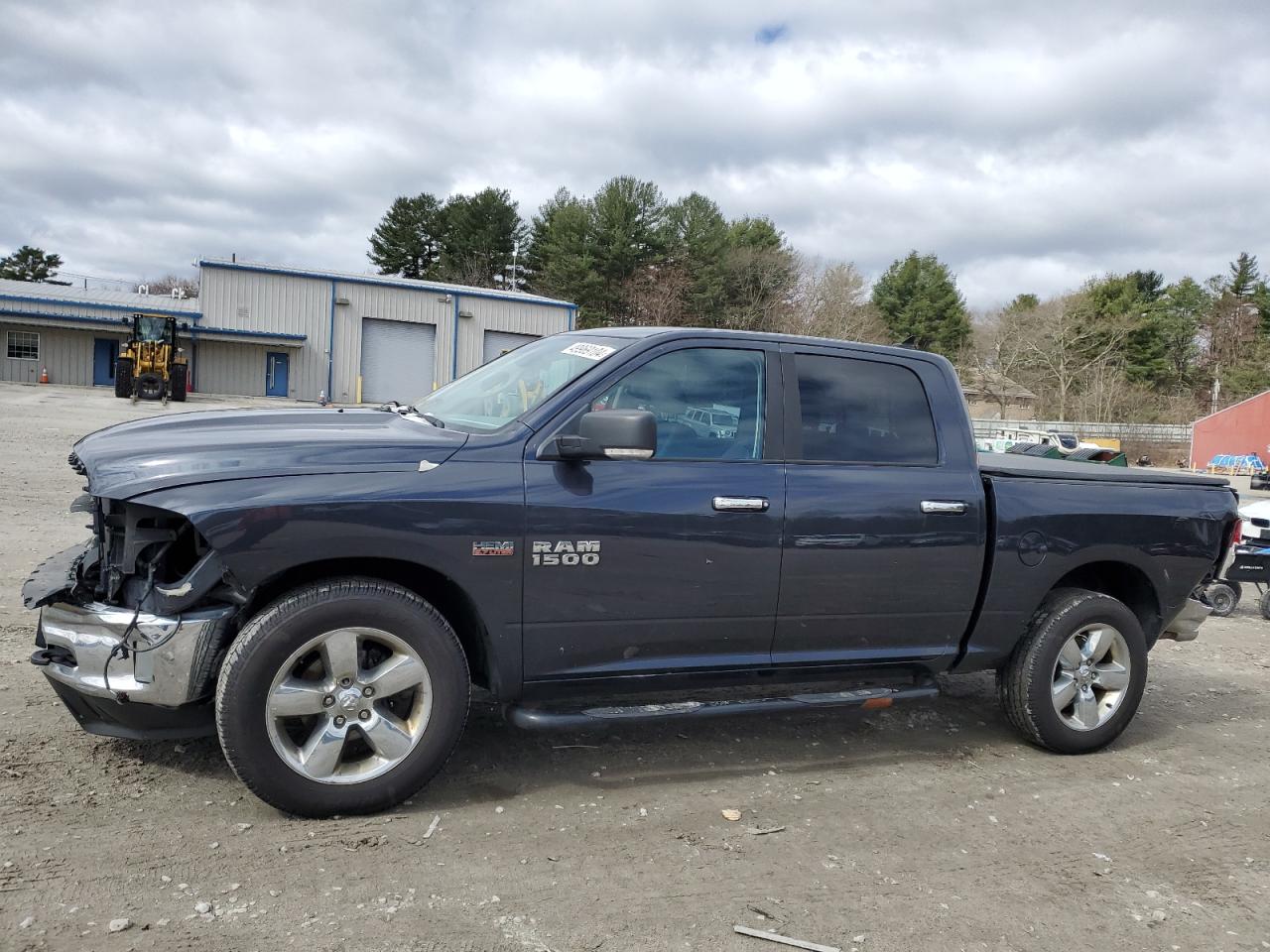 2015 RAM 1500 SLT