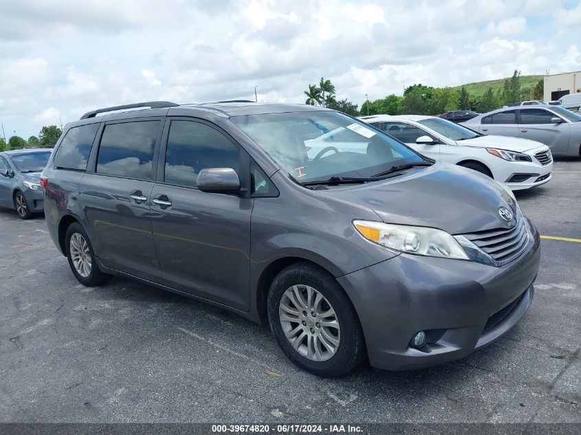 2016 TOYOTA SIENNA XLE PREMIUM 8 PASSENGER